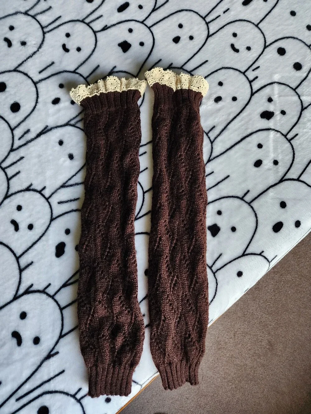 Handmade Brown Cable Knit Leg Warmers with Cream Lace Trim